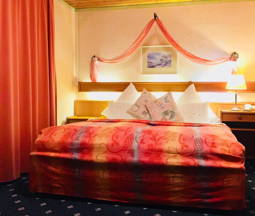 Landhotel Am Wenzelbach 프룸 외부 사진