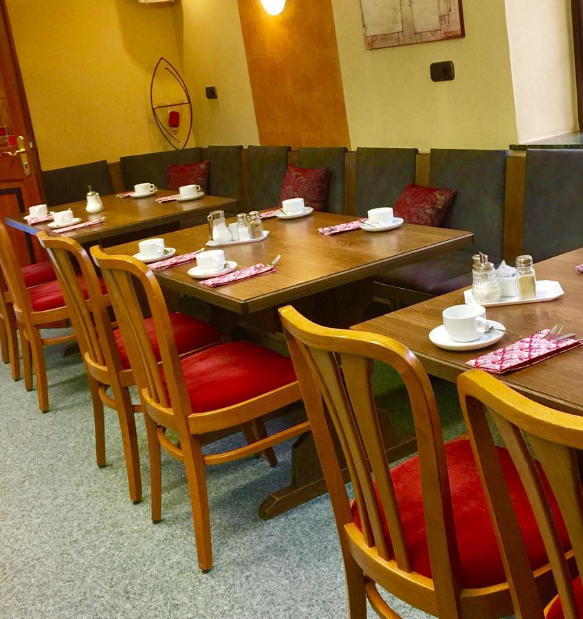 Landhotel Am Wenzelbach 프룸 외부 사진