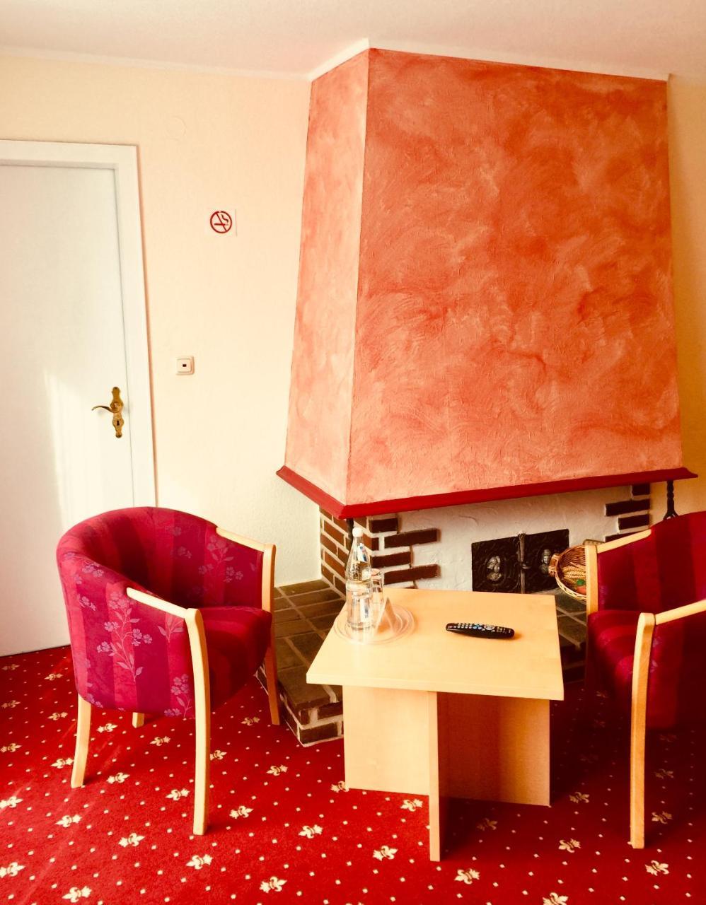 Landhotel Am Wenzelbach 프룸 외부 사진